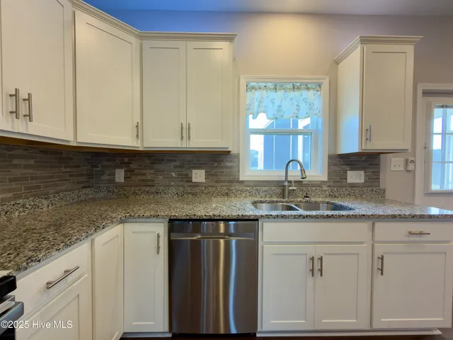 $329,000 | 112 Harvest Boulevard, Havelock, NC 28532