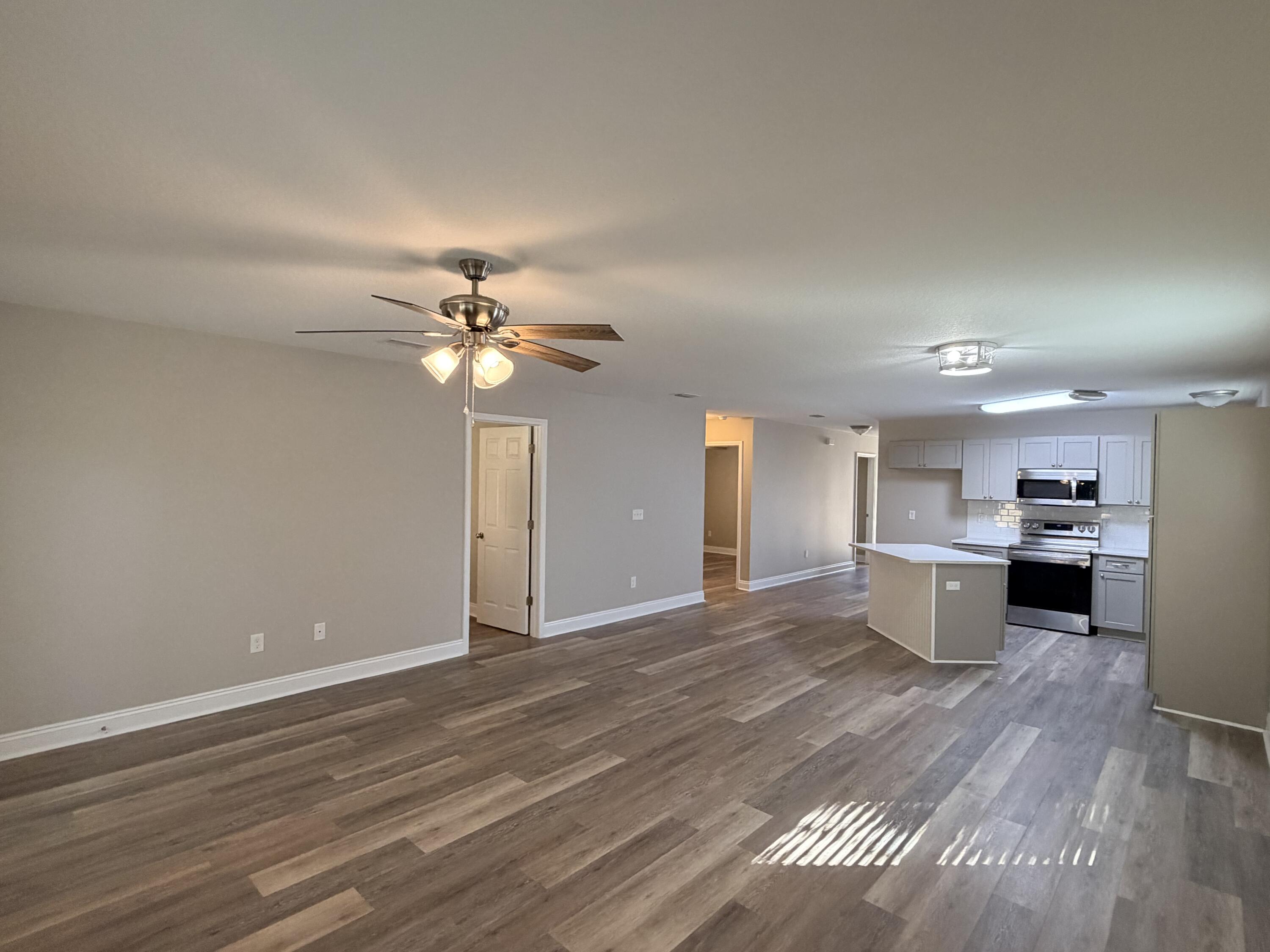 5302 Kervin Road Crestview, FL 32539 - Photo 7 of 23 IMG_0949