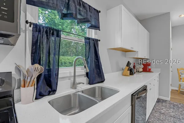 $1,050,000 | 1 Joyce Lane, Hilton Head Island, SC 29926