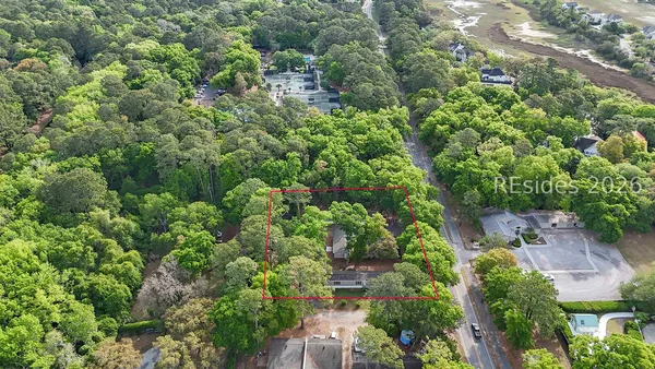 $1,050,000 | 1 Joyce Lane, Hilton Head Island, SC 29926