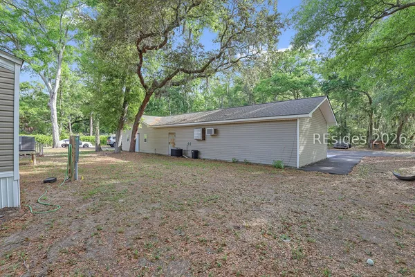 $1,050,000 | 1 Joyce Lane, Hilton Head Island, SC 29926