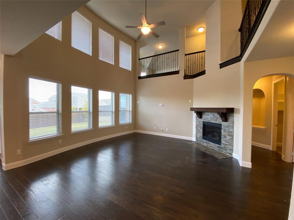 927 Bentley Drive Roanoke, TX 76262 - Photo 12 of 33