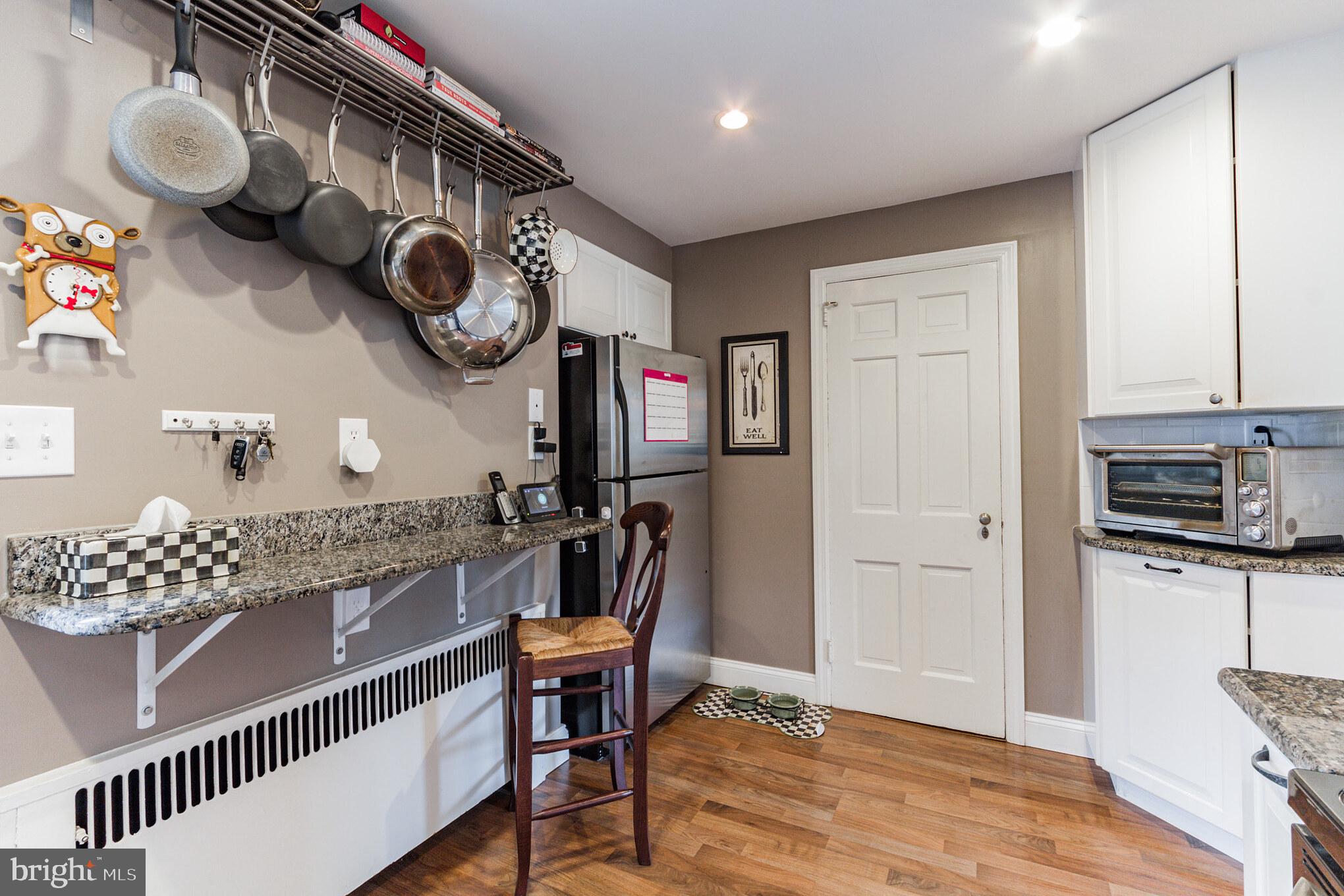 1713 Manor Road Havertown, PA 19083 - Photo 17 of 35 Kitchen