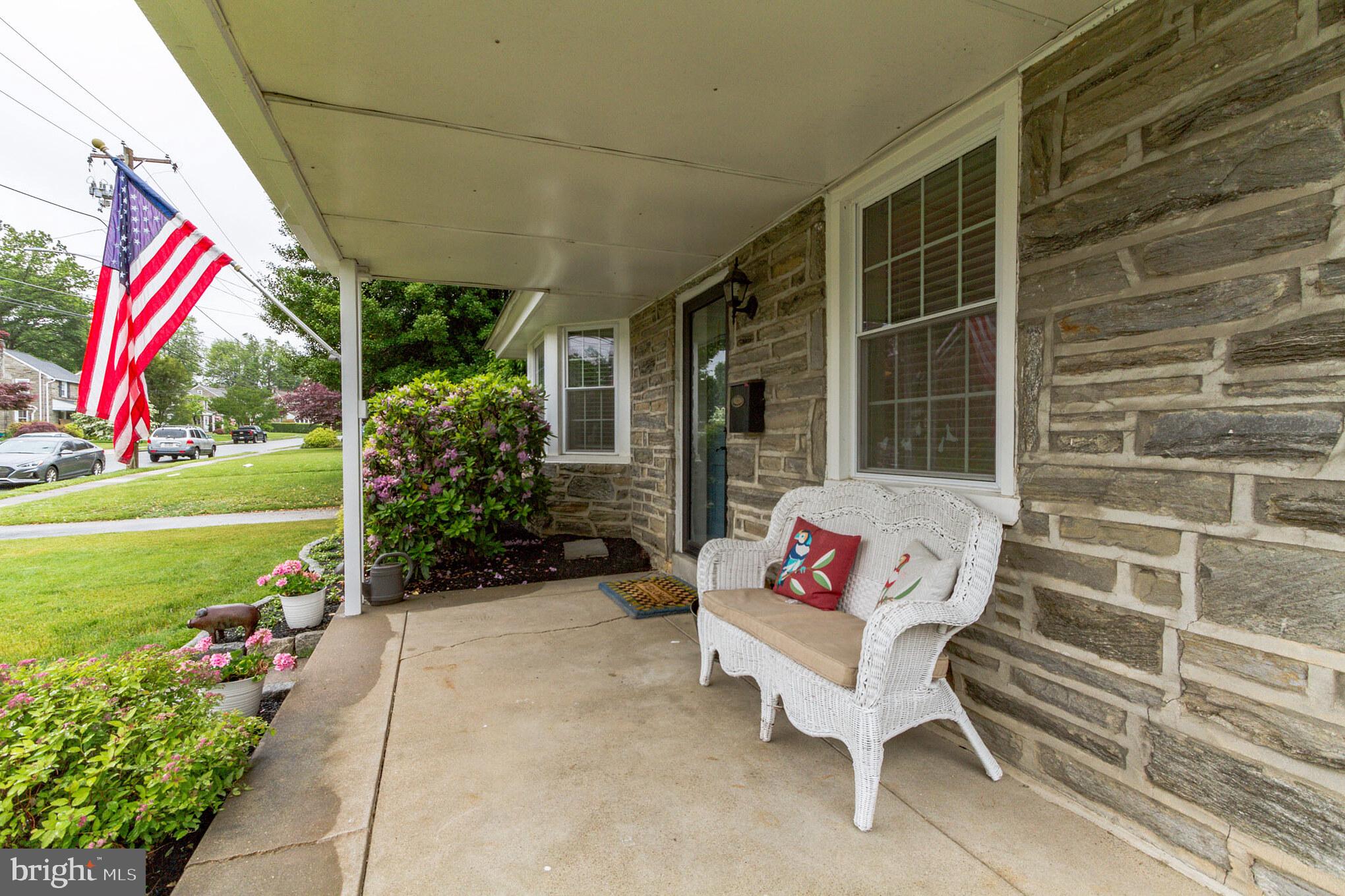 1713 Manor Road Havertown, PA 19083 - Photo 6 of 35 Front Porch