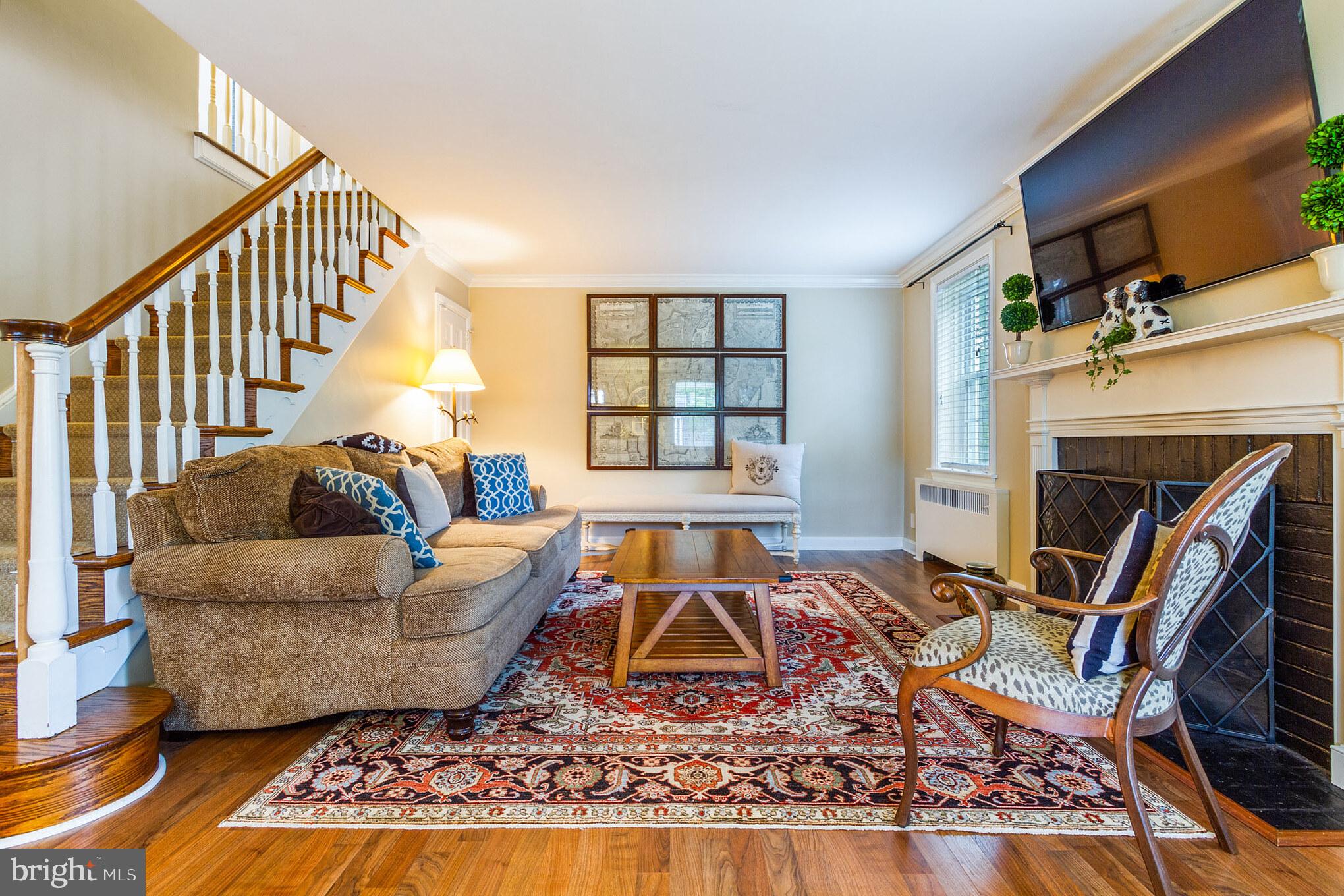 1713 Manor Road Havertown, PA 19083 - Photo 8 of 35 Living Room