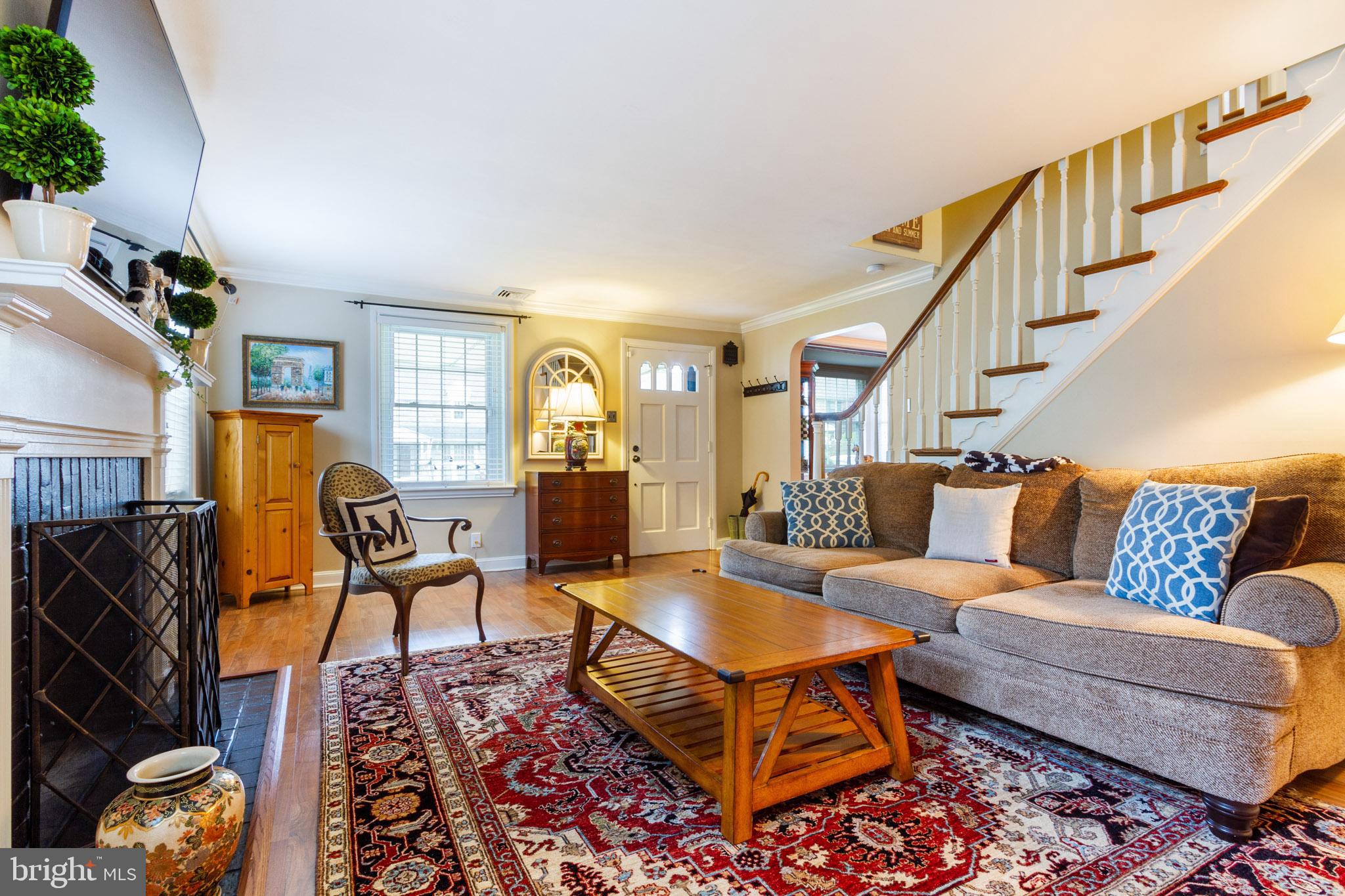1713 Manor Road Havertown, PA 19083 - Photo 9 of 35 Living Room