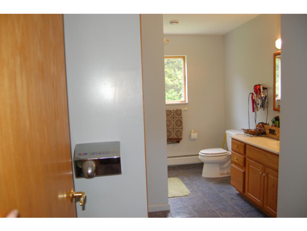 331 Cutler Corner Road Barre Town, VT 05641 - Photo 23 of 31