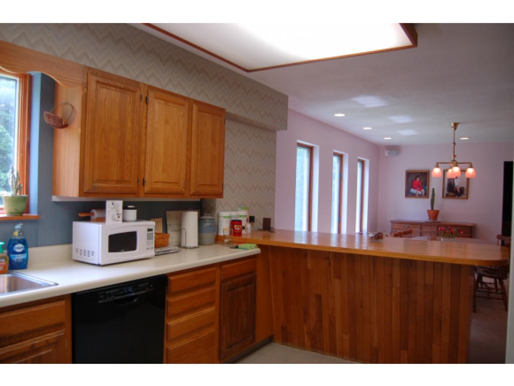 331 Cutler Corner Road Barre Town, VT 05641 - Photo 4 of 31