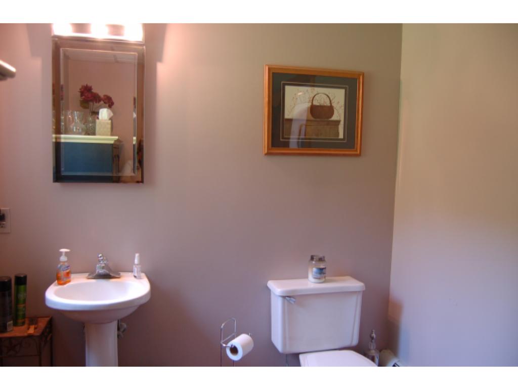 331 Cutler Corner Road Barre Town, VT 05641 - Photo 9 of 31