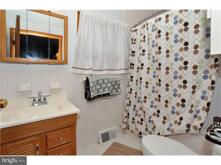 216 Church Road Jenkintown, PA 19046 - Photo 15 of 19 Bathroom