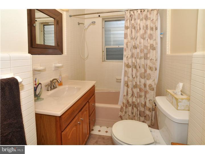 216 Church Road Jenkintown, PA 19046 - Photo 16 of 19 Bathroom