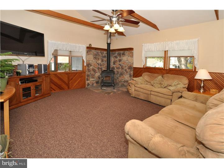 216 Church Road Jenkintown, PA 19046 - Photo 6 of 19 Family Room
