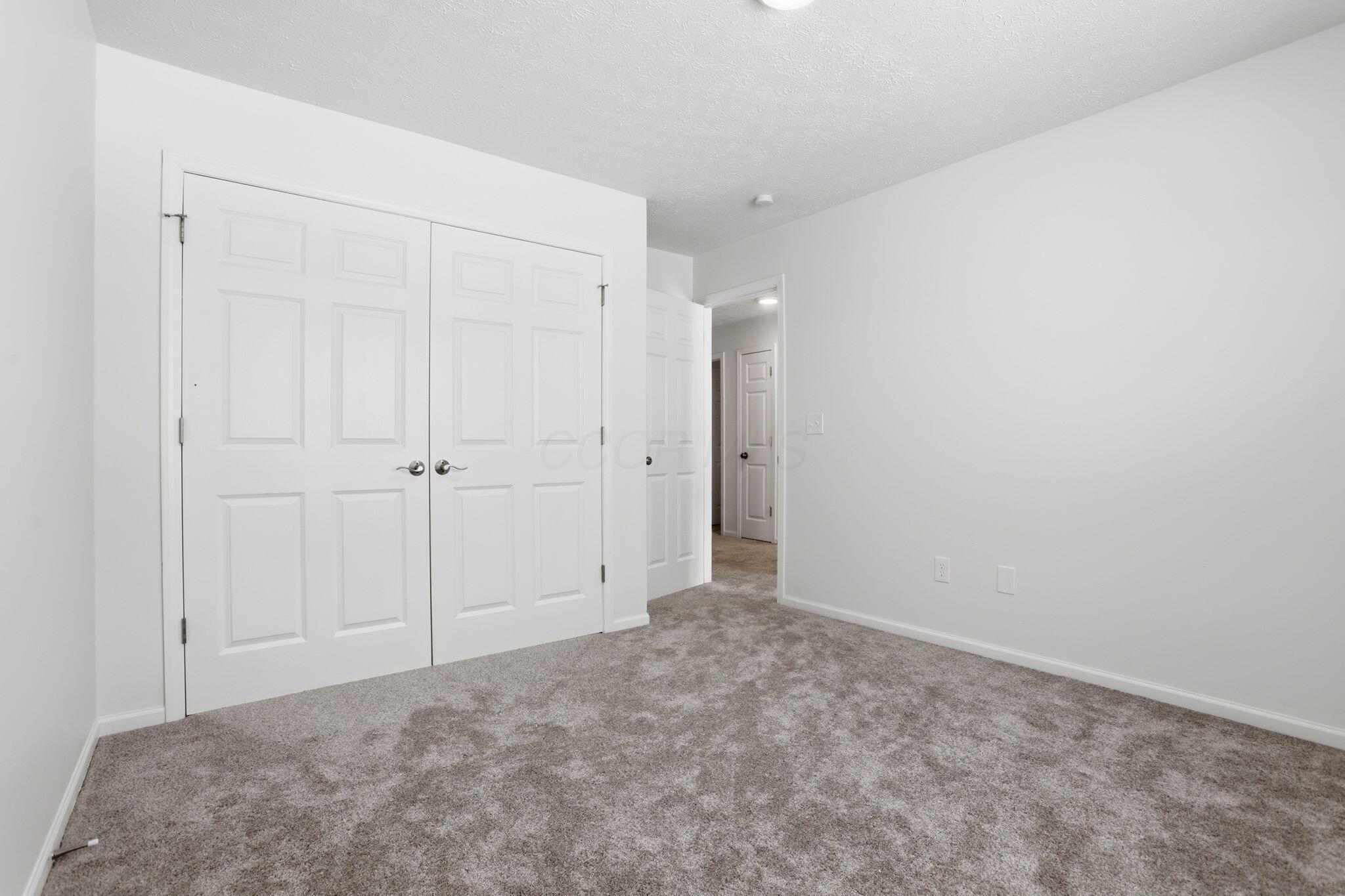 6904 Coonpath Road Northeast Lancaster, OH 43130 - Photo 48 of 68 Bedroom 4