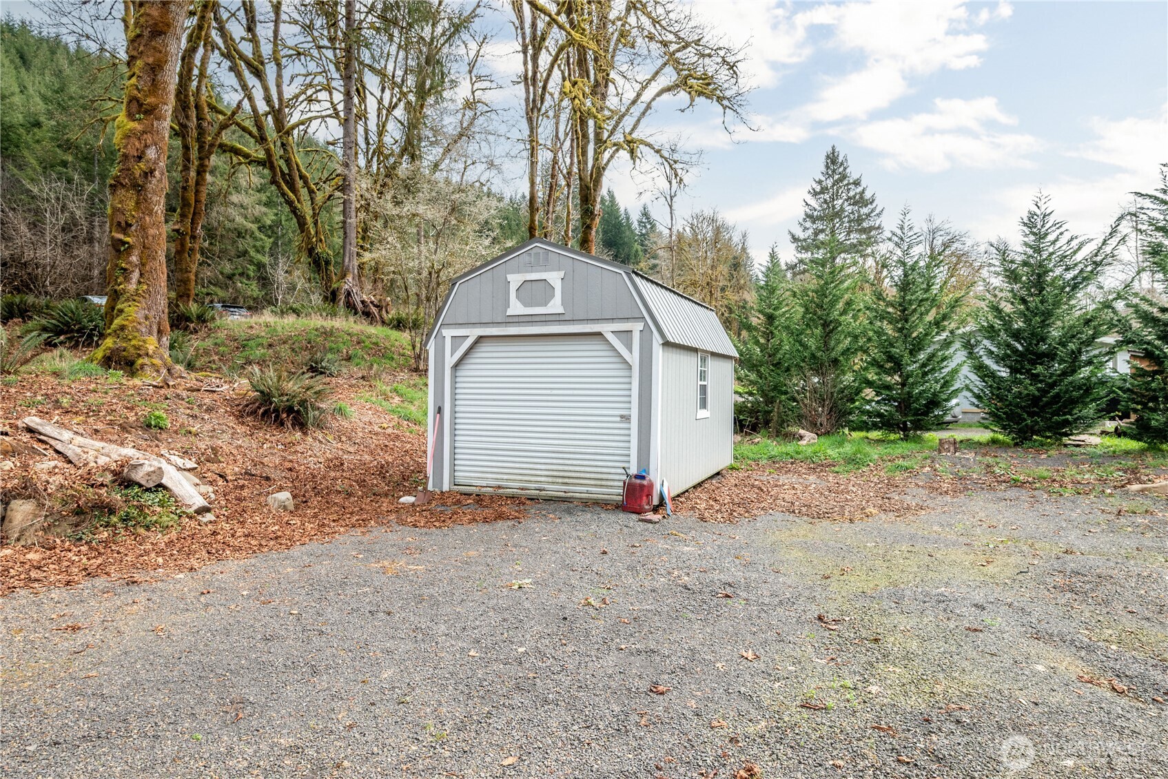 1955 Abernathy Creek Road Longview, WA 98632 - Photo 21 of 39