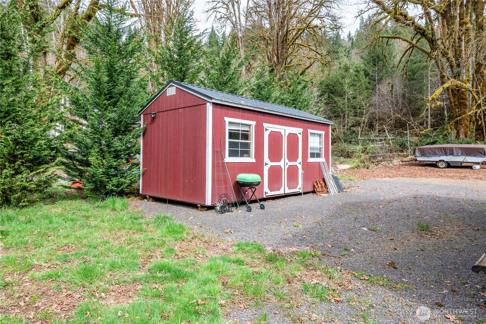 1955 Abernathy Creek Road Longview, WA 98632 - Photo 23 of 39
