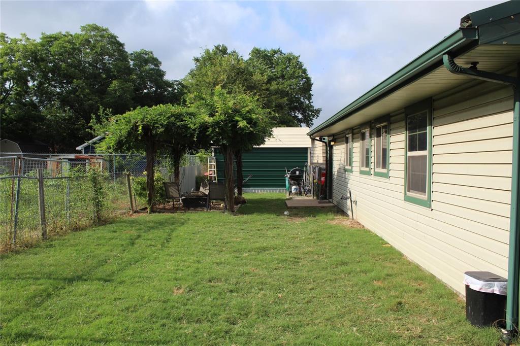 402 Cleveland Street Bailey, TX 75452 - Photo 11 of 12