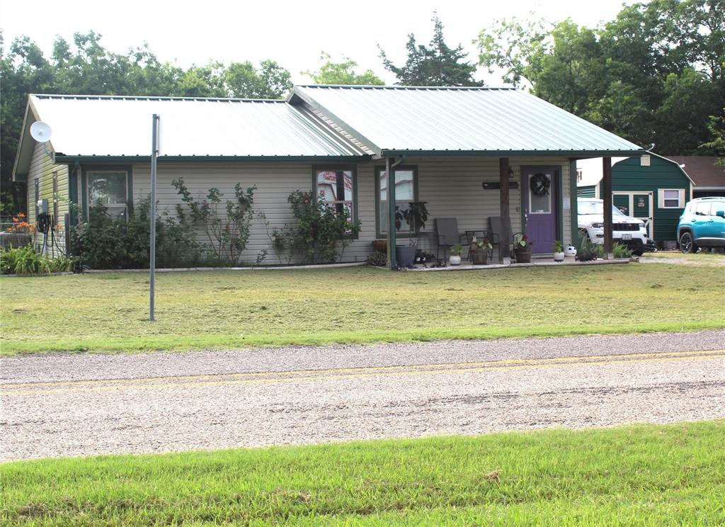 402 Cleveland Street Bailey, TX 75452 - Photo 2 of 12