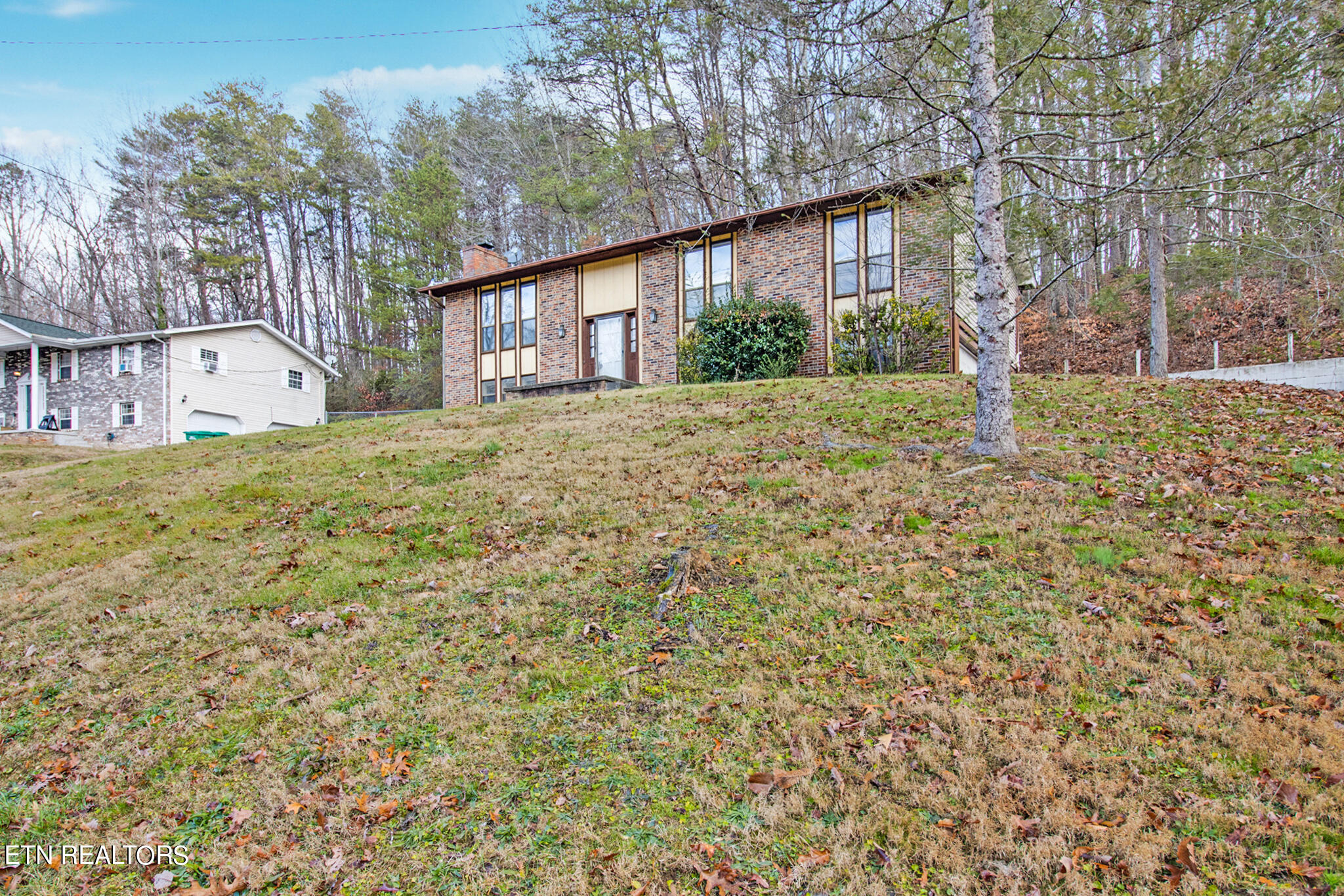 425 Ivanhoe Road Powell, TN 37849 - Photo 35 of 42 img_3073-img_3075