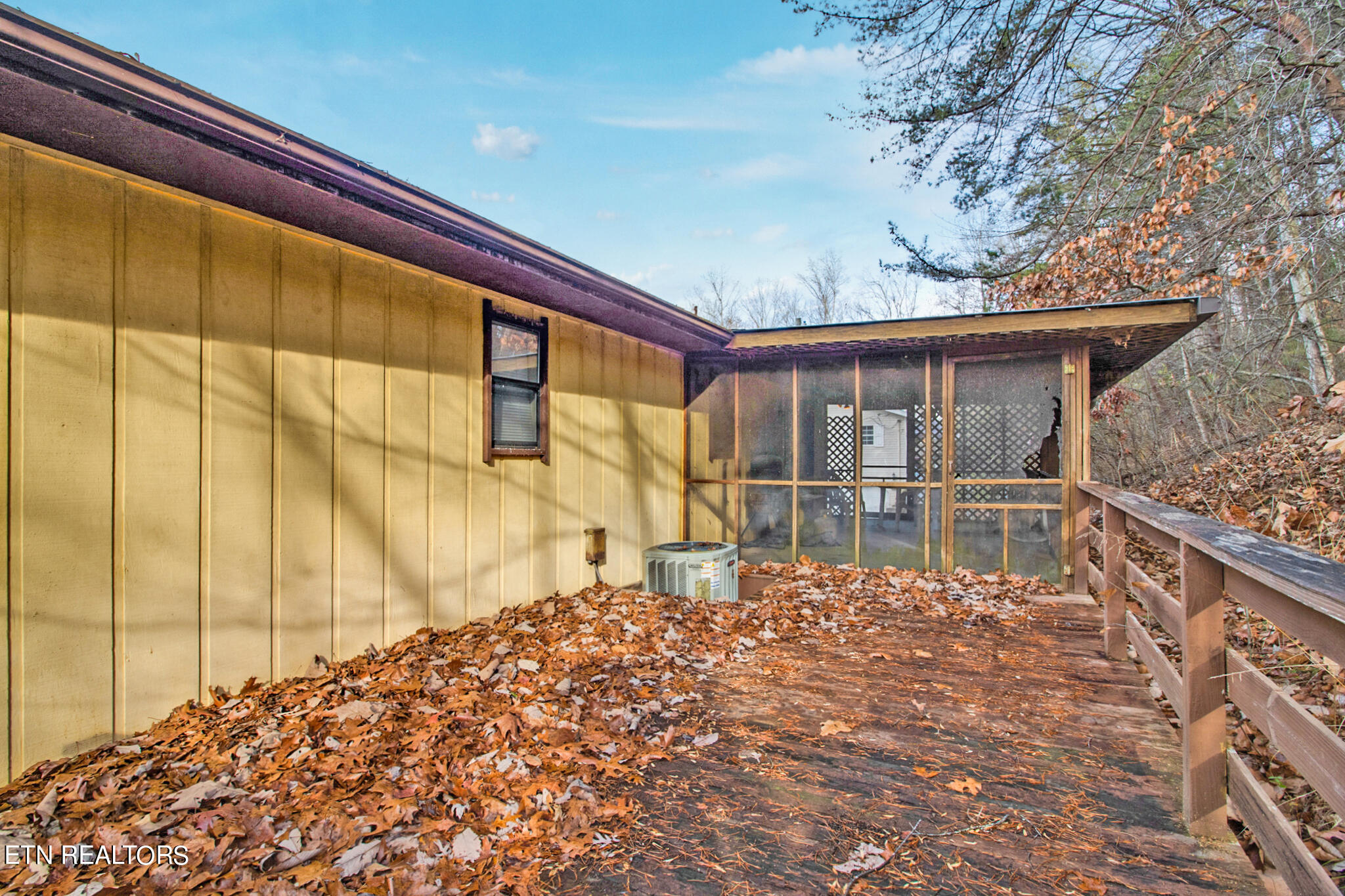 425 Ivanhoe Road Powell, TN 37849 - Photo 40 of 42 img_3088-img_3090
