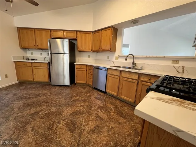 $2,040 | 5101 Future Drive, Las Vegas, NV 89130