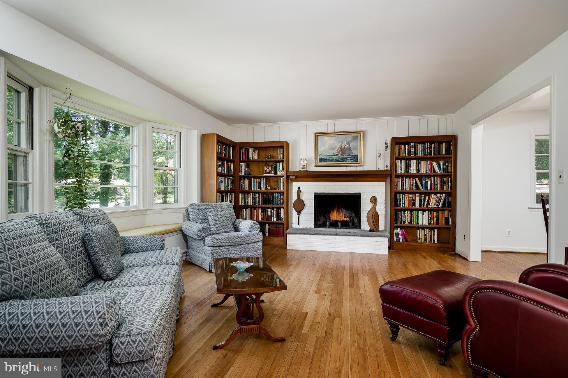 9 Pardoe Road Princeton, NJ 08540 - Photo 2 of 28