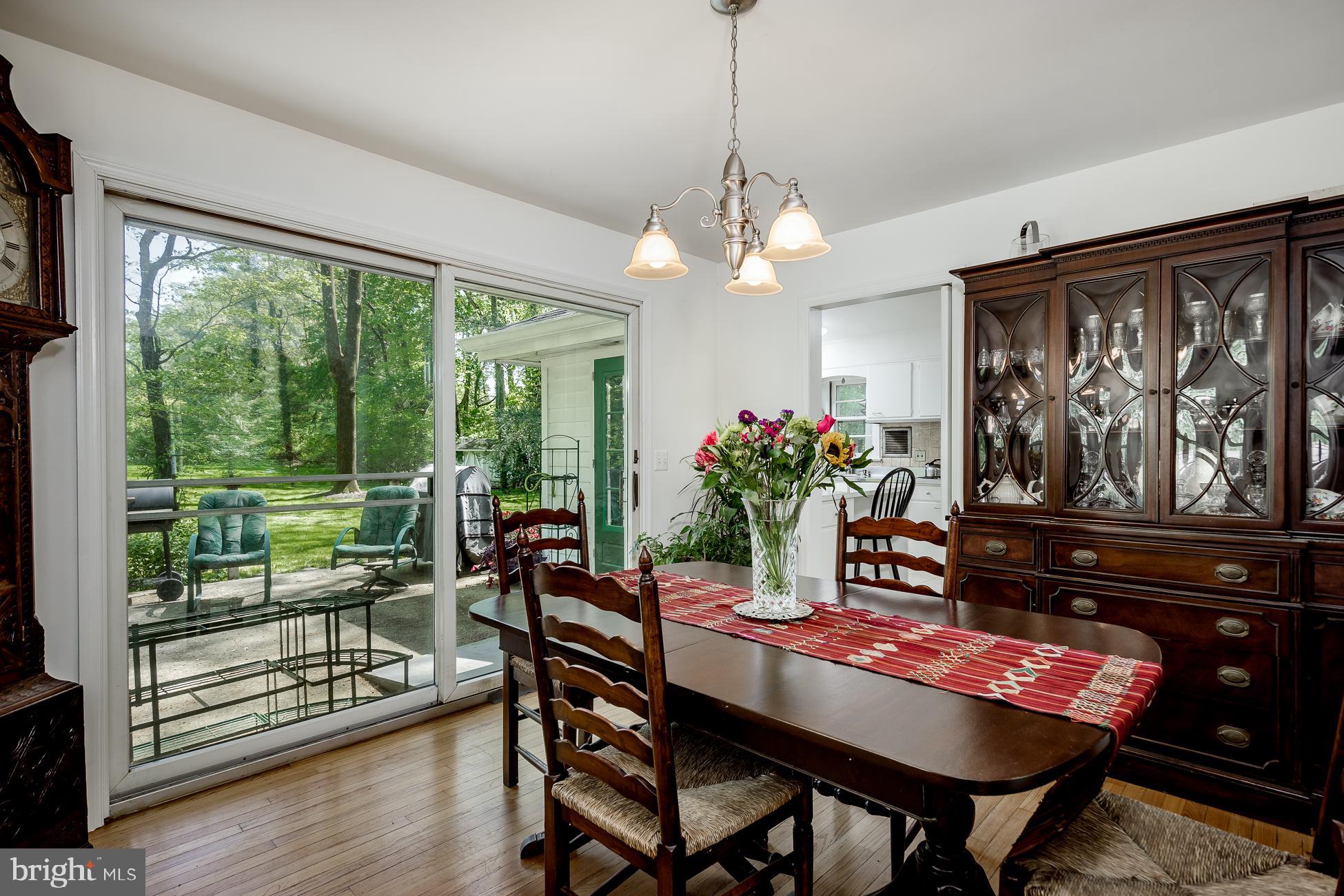 9 Pardoe Road Princeton, NJ 08540 - Photo 3 of 28