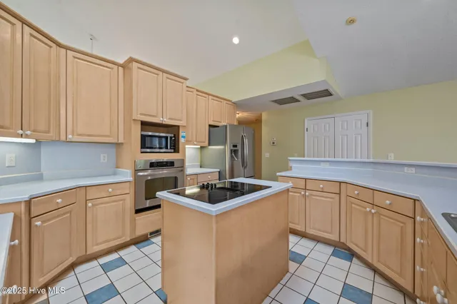 $465,000 | 101 Bunker Court, Hampstead, NC 28443