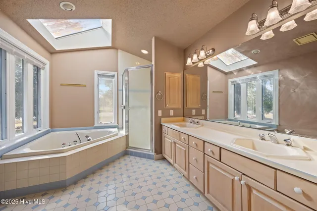 $465,000 | 101 Bunker Court, Hampstead, NC 28443