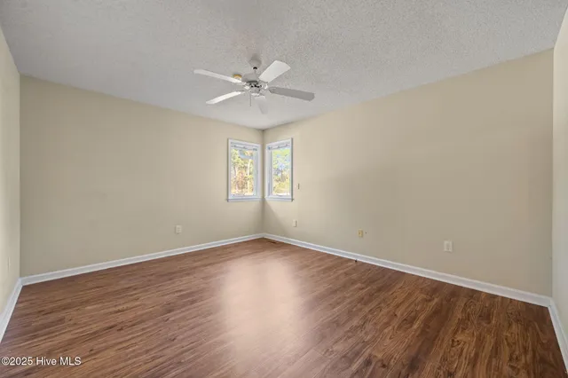 $465,000 | 101 Bunker Court, Hampstead, NC 28443