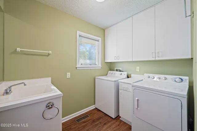 $465,000 | 101 Bunker Court, Hampstead, NC 28443