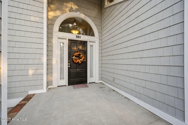 $465,000 | 101 Bunker Court, Hampstead, NC 28443