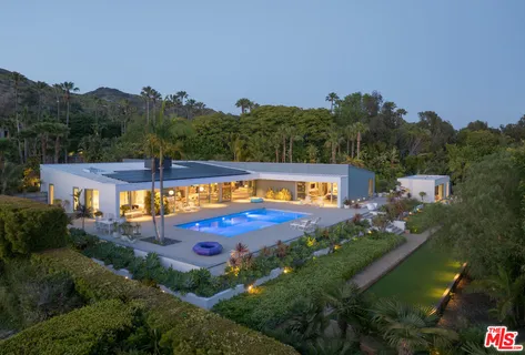 $18,450,000 | 27044 Sea Vista Drive, Malibu, CA 90265