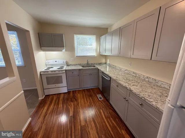 $279,900 | 40 Kintore Court, Parkville, MD 21234