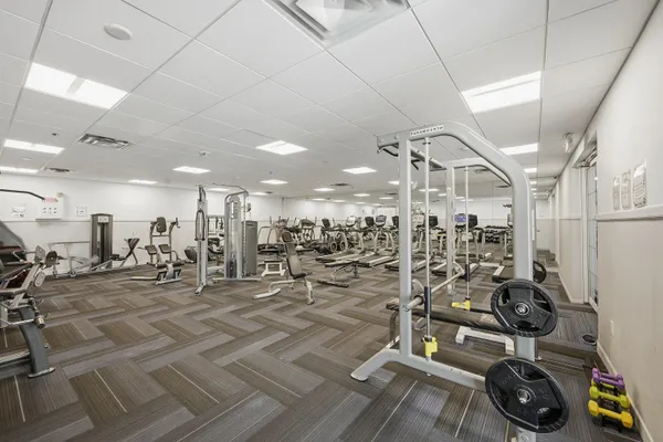 $2,500 | 5195 Europa Drive, Unit H, Boynton Beach, FL 33437