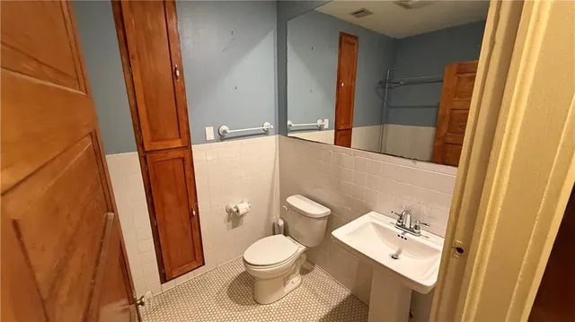 $1,350 | 5520 Woodlawn Place, New Orleans, LA 70124