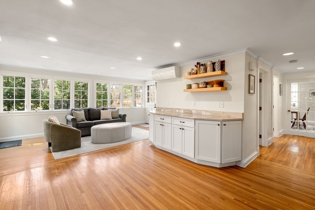 48 Sunset Road Weston, MA 02493 - Photo 11 of 34 Gallery Image 11