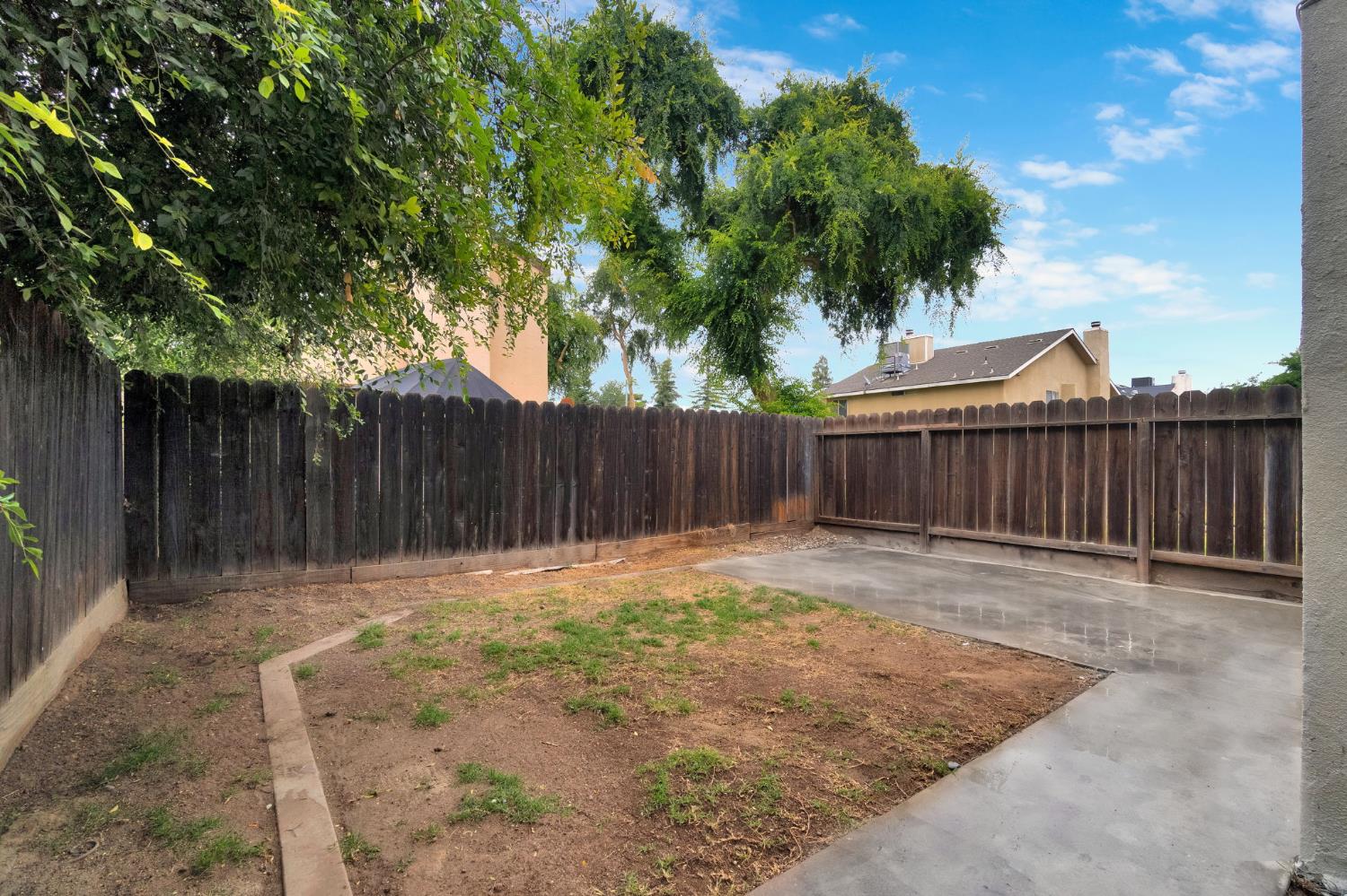 3622 West Terrace Avenue Fresno, CA 93722 - Photo 32 of 33