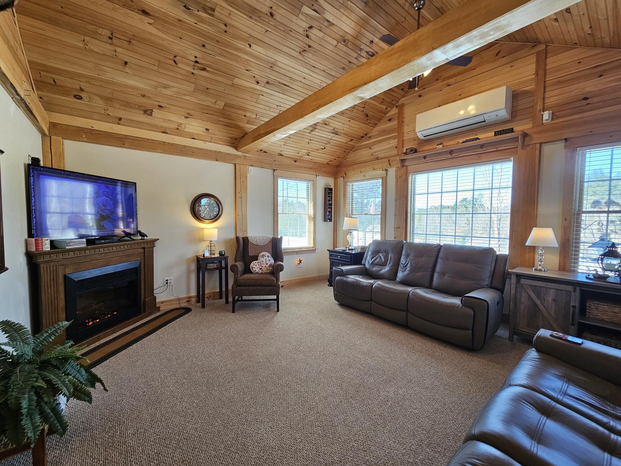 456-a&b Temple Road Farmington, ME 04938 - Photo 6 of 122 20260209_103513_resized