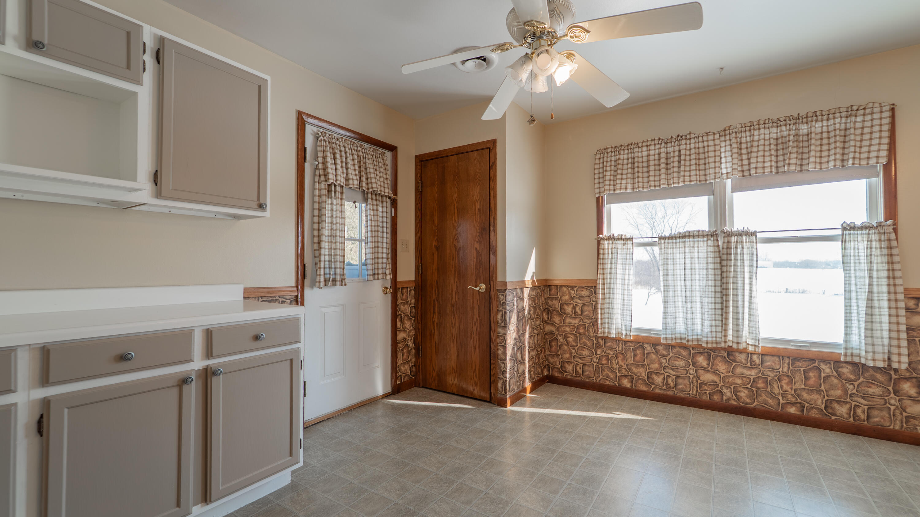 9441 South State Line Road Dyer, IN 46311 - Photo 22 of 48 3000x1687