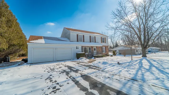 $374,900 | 9441 South State Line Road, Dyer, IN 46311