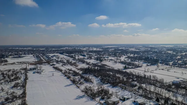 $374,900 | 9441 South State Line Road, Dyer, IN 46311