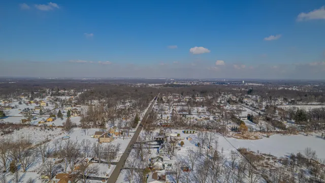 $374,900 | 9441 South State Line Road, Dyer, IN 46311