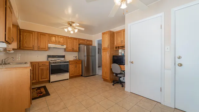 $374,900 | 9441 South State Line Road, Dyer, IN 46311