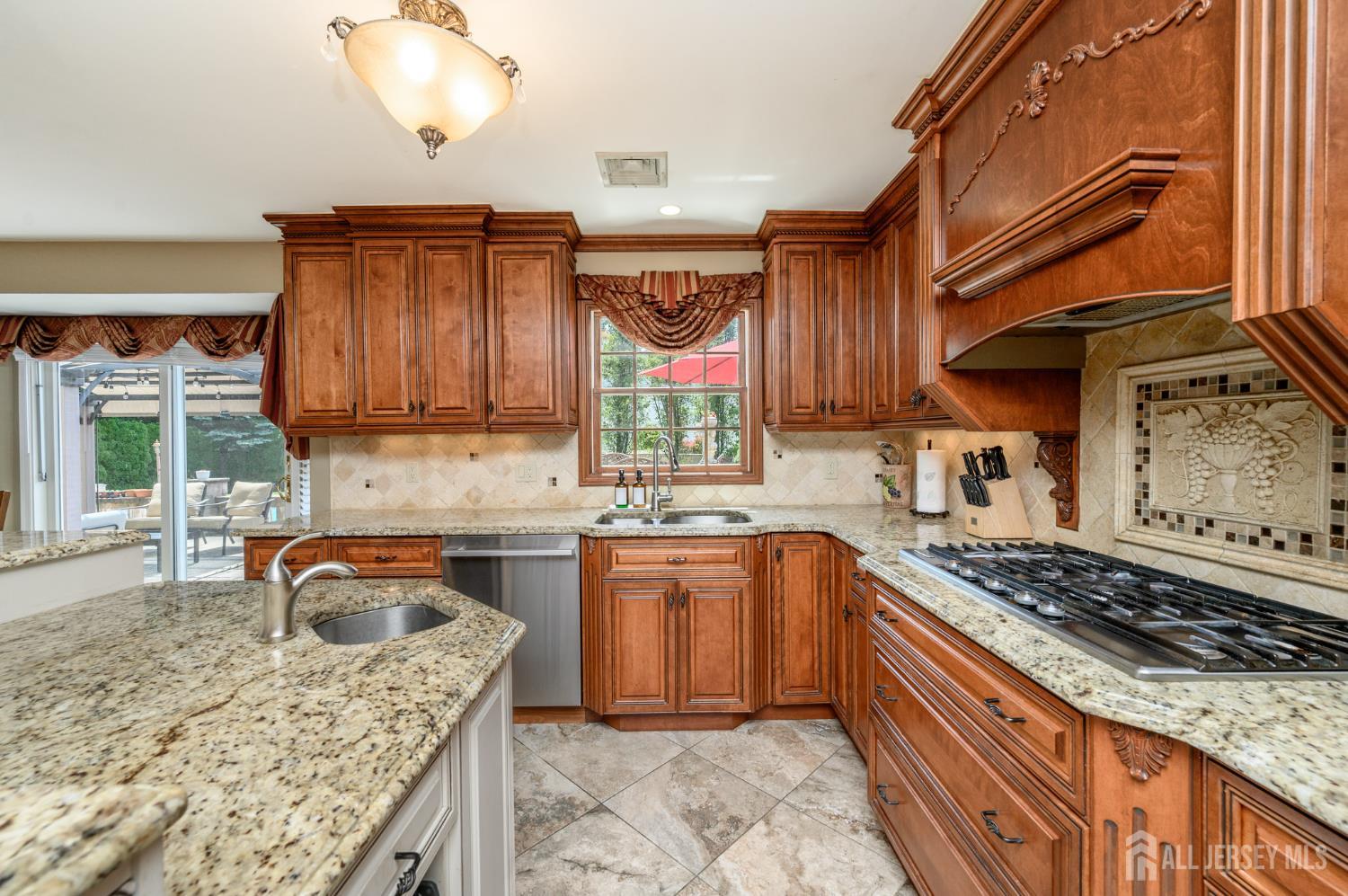 1 Wilfred Road Manalapan, NJ 07726 - Photo 14 of 64 Gallery Image 14
