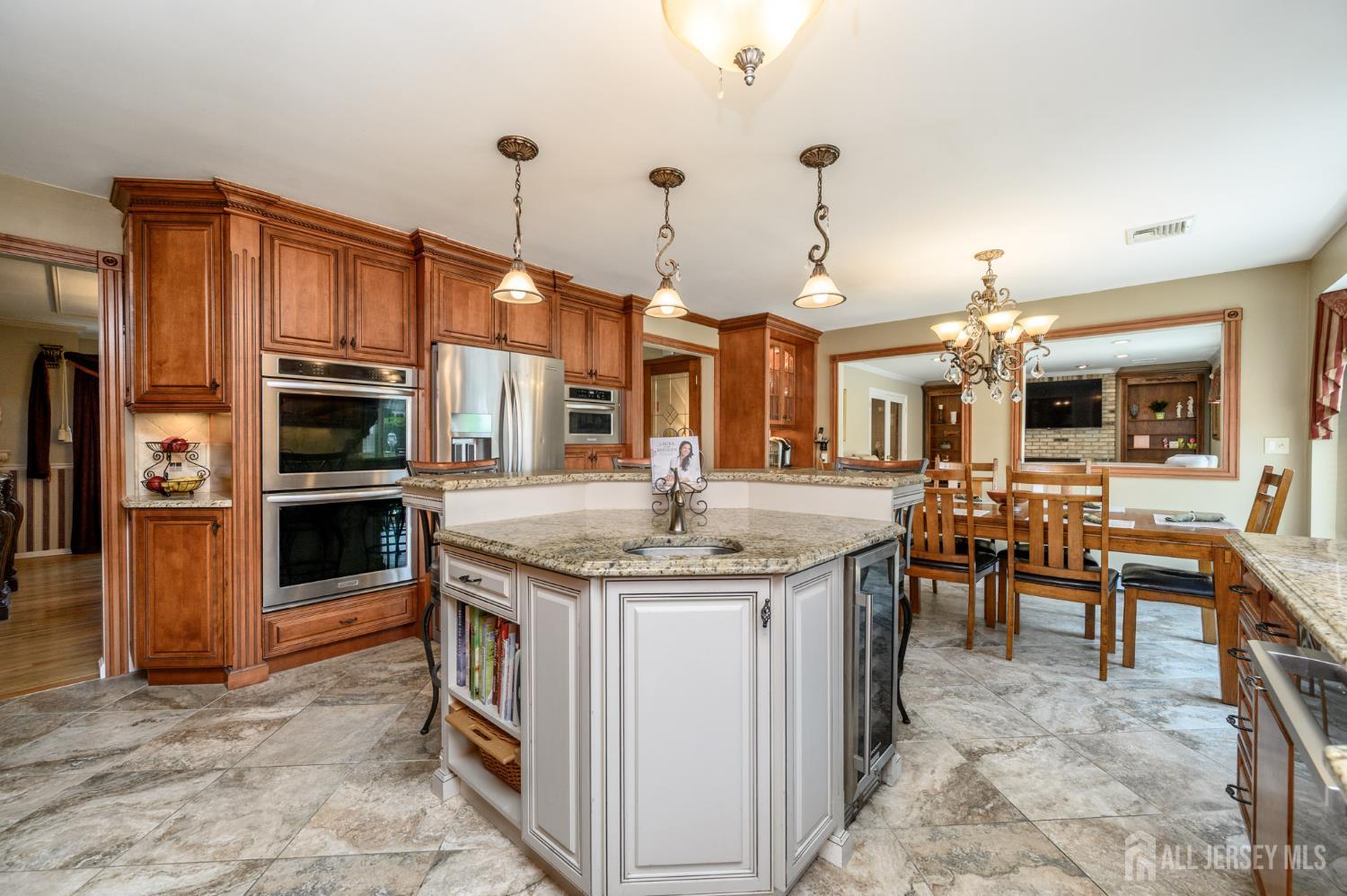 1 Wilfred Road Manalapan, NJ 07726 - Photo 15 of 64 Gallery Image 15