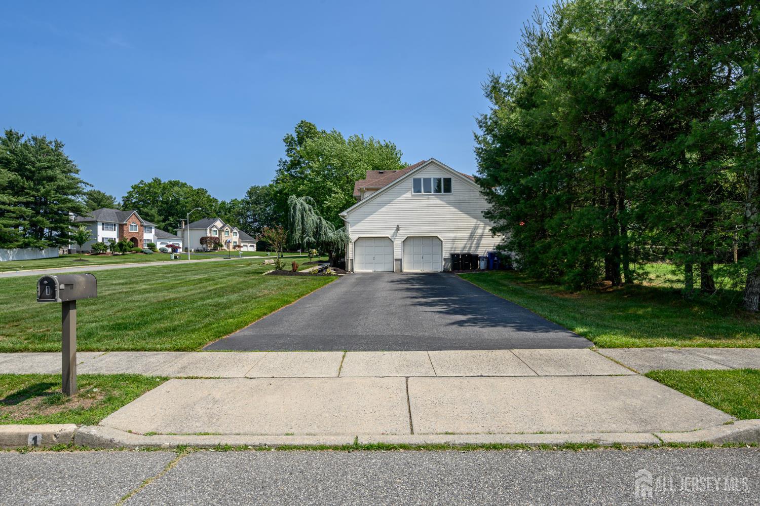 1 Wilfred Road Manalapan, NJ 07726 - Photo 57 of 64 Gallery Image 57