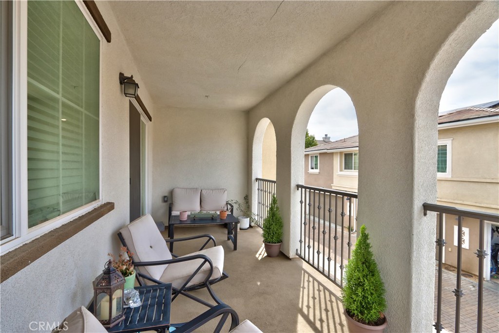 28397 Partridge Way, Unit 1001 Murrieta, CA 92563 - Photo 30 of 47 a view of entryway with wooden floor