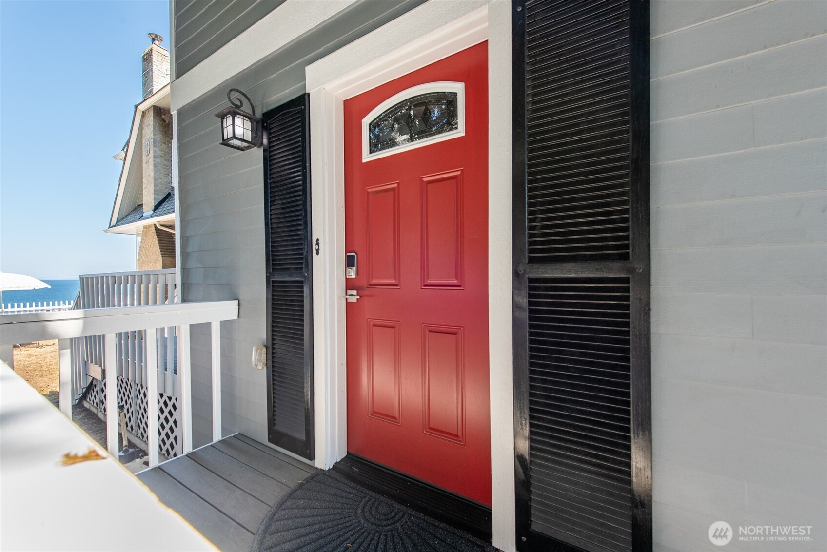 410 East Front Street Port Angeles, WA 98362 - Photo 28 of 32 a view of front door