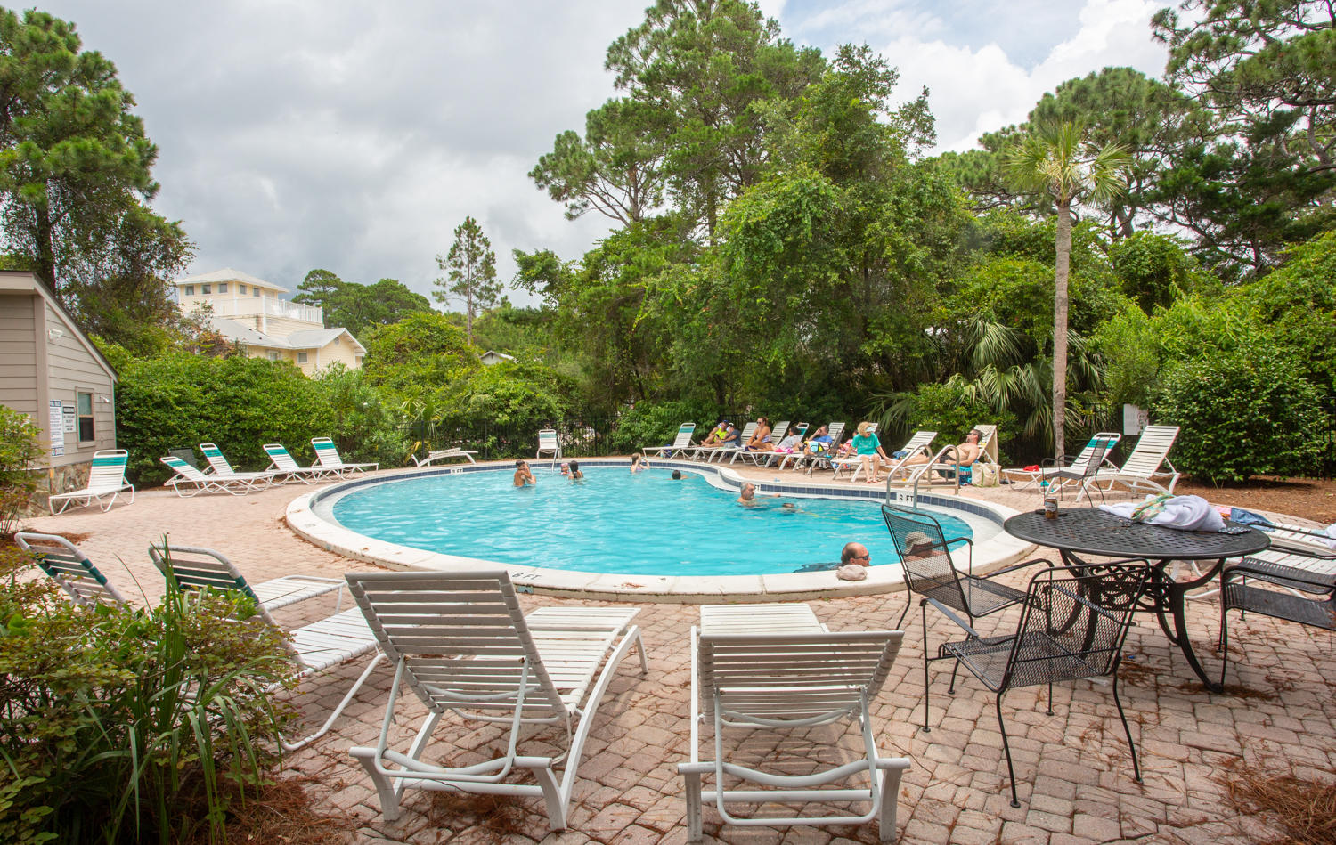 43 Cassine Way, Unit 402 Santa Rosa Beach, FL 32459 - Photo 52 of 52 a view of a swimming pool with outdoor seating