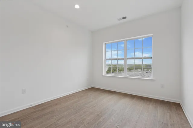 $403,400 | 16434 River View Circle, Bristol, PA 19007